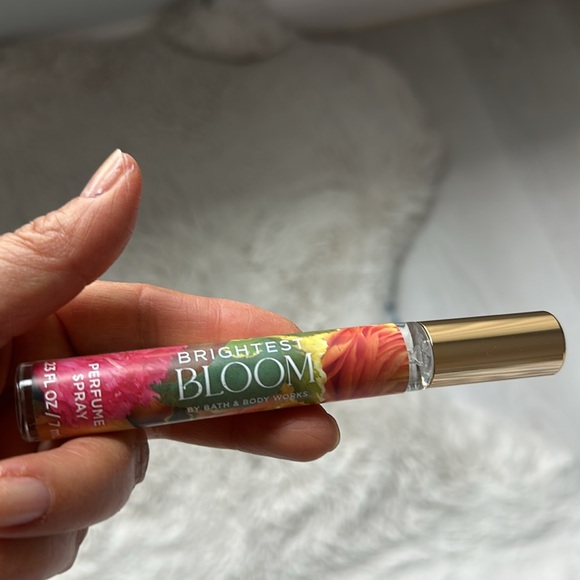 Bath and body works Brightes Bloom New 🆕 - Picture 3 of 3